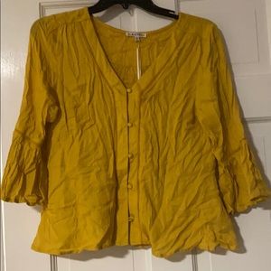 Adorable mustard colored blouse